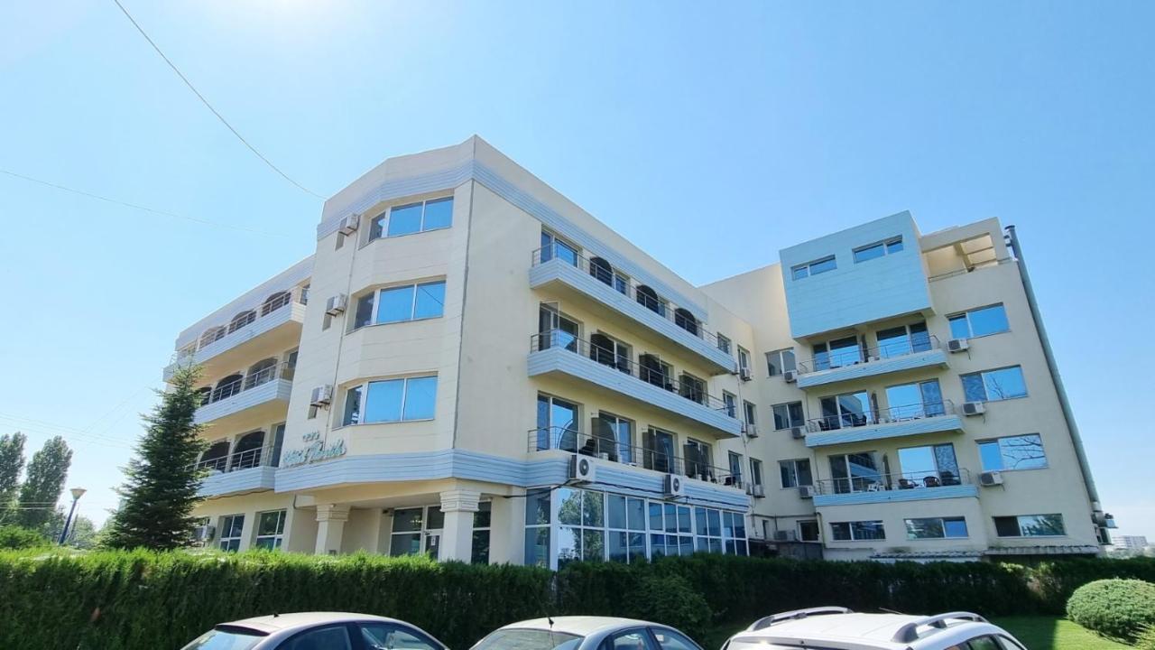 Hotel Florida מאמאיה מראה חיצוני תמונה