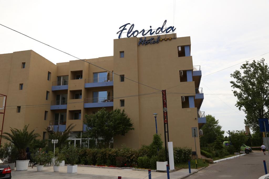 Hotel Florida מאמאיה מראה חיצוני תמונה