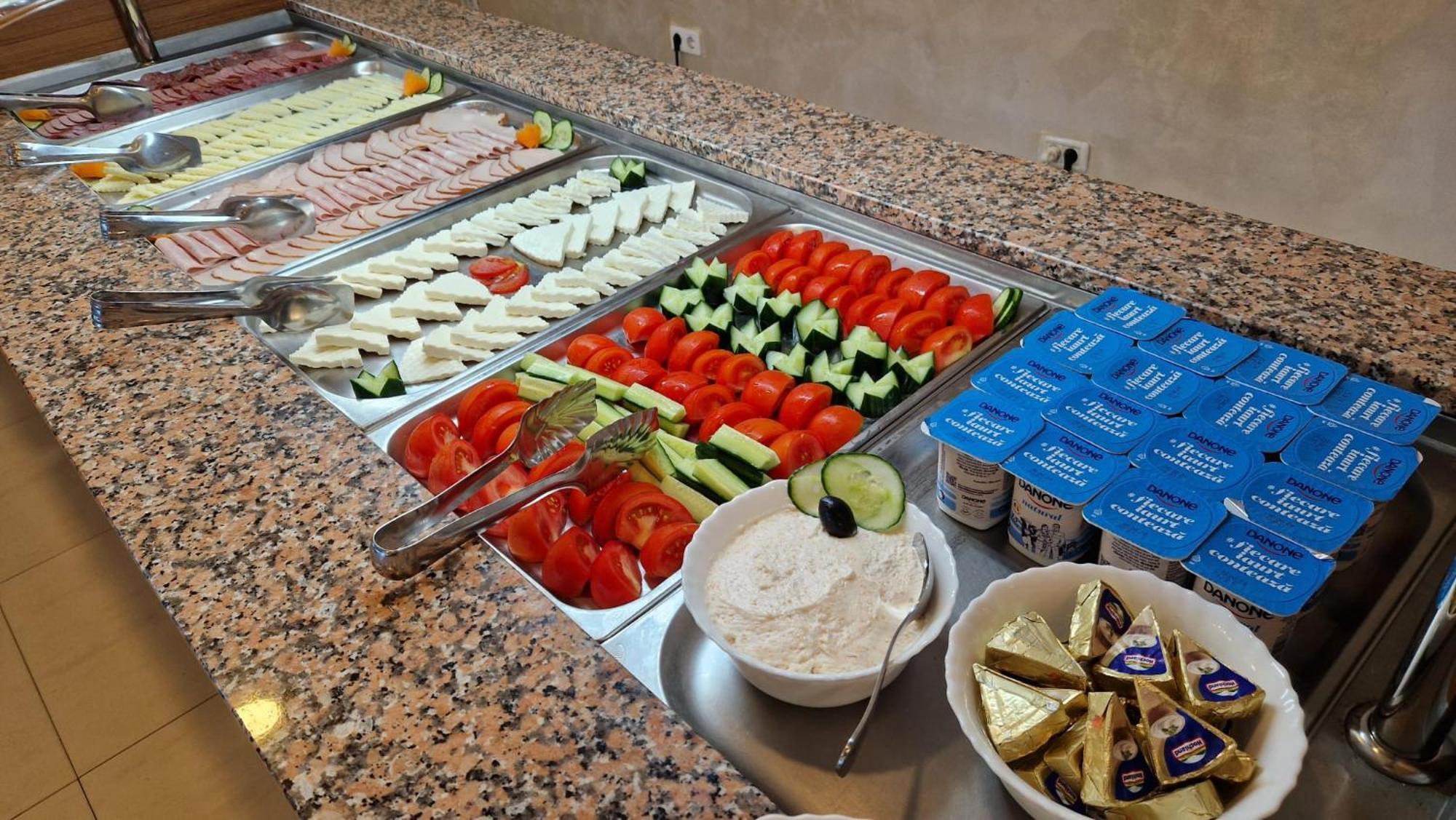 Hotel Florida מאמאיה מראה חיצוני תמונה