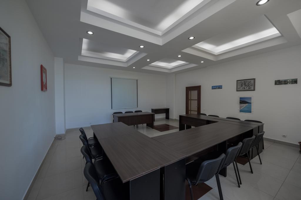Hotel Florida מאמאיה מראה חיצוני תמונה
